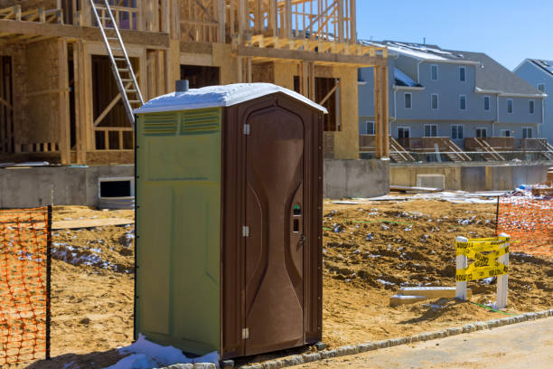 Portable Toilet Options We Offer in Seymour, MO